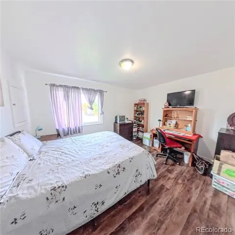 1624 Longbranch Street Strasburg, CO 80136