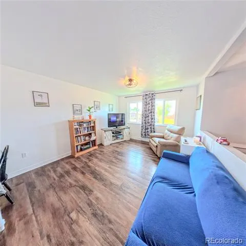 1624 Longbranch Street Strasburg, CO 80136