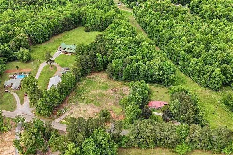 973 Sardis Road Canton, GA 30114