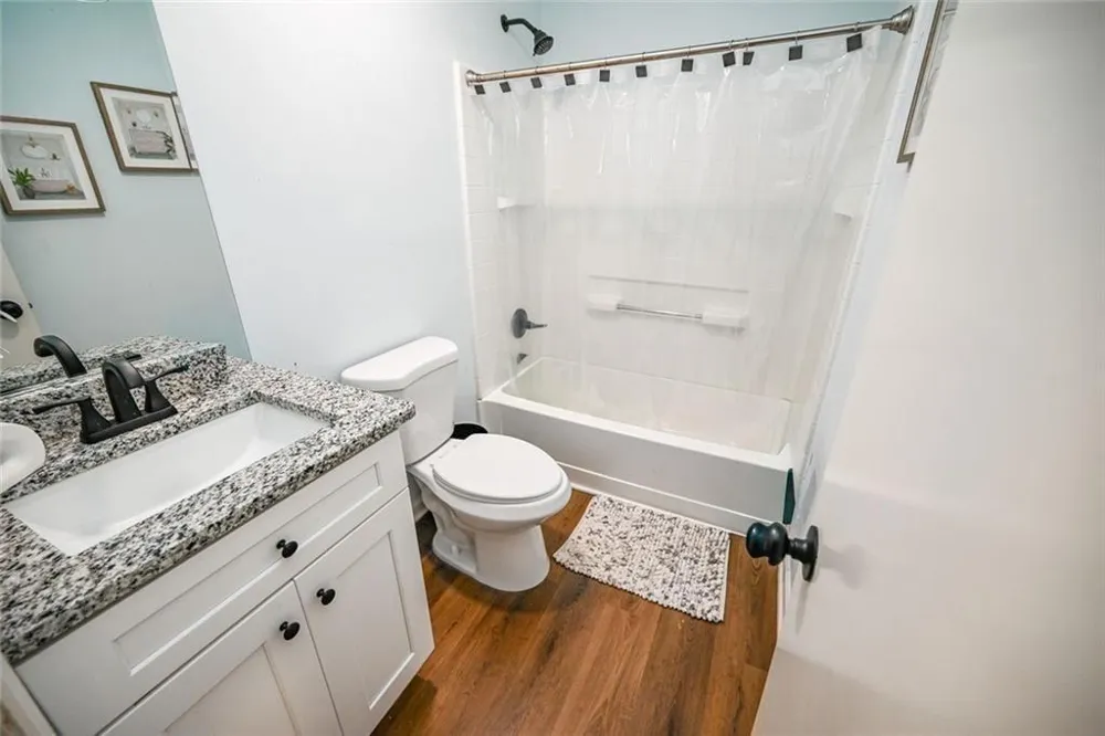 727 Tanners Bridge Circle Bethlehem, GA 30620