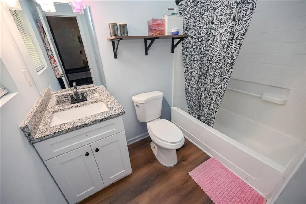 727 Tanners Bridge Circle Bethlehem, GA 30620