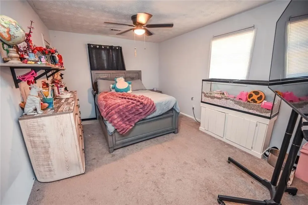 727 Tanners Bridge Circle Bethlehem, GA 30620