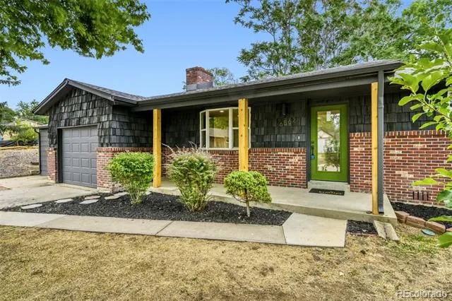 6562 Everett Street Arvada, CO 80004