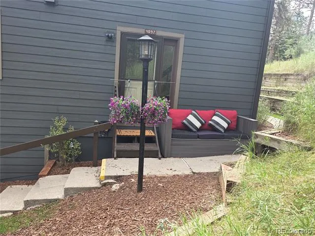 4897 Silver Spruce Lane Evergreen, CO 80439