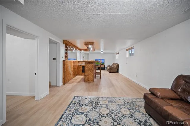 622 Paradise Lane Colorado Springs, CO 80904
