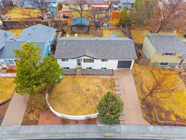 622 Paradise Lane Colorado Springs, CO 80904