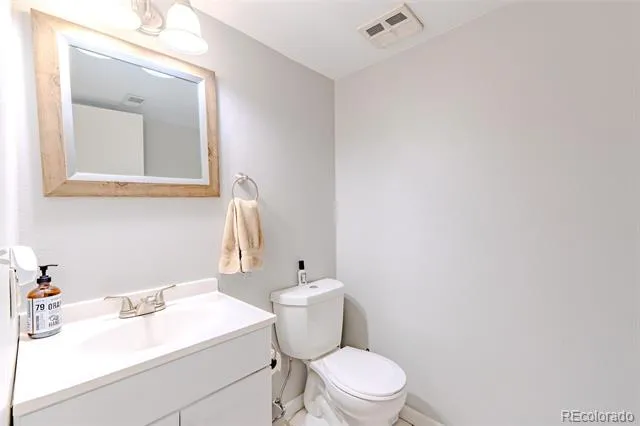 11996 E Oregon Circle Aurora, CO 80012