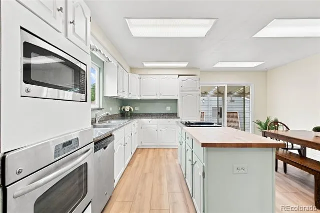 4651 S Washington Street Englewood, CO 80113
