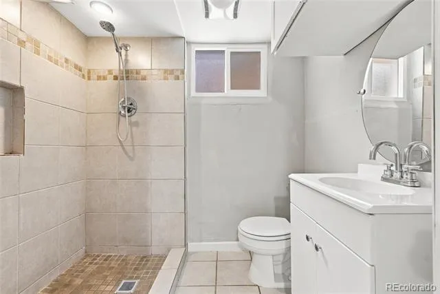 4651 S Washington Street Englewood, CO 80113