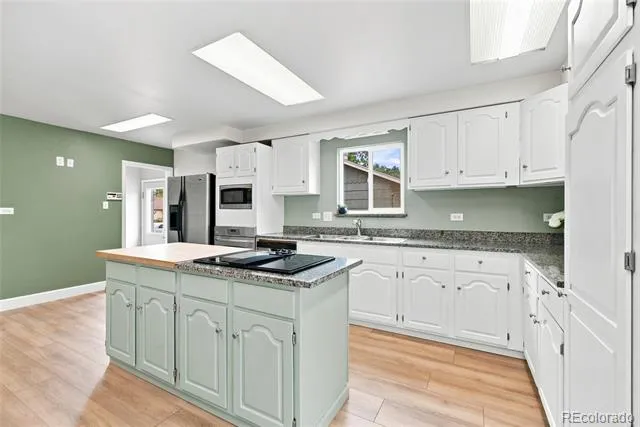 4651 S Washington Street Englewood, CO 80113