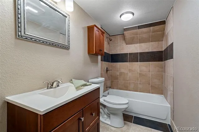 8330 Chase Drive Arvada, CO 80003