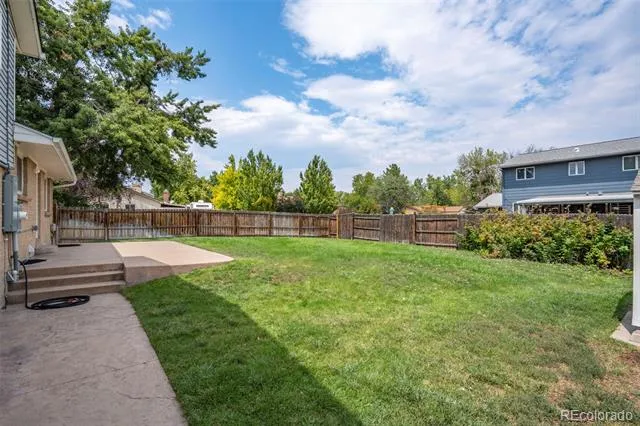 8330 Chase Drive Arvada, CO 80003