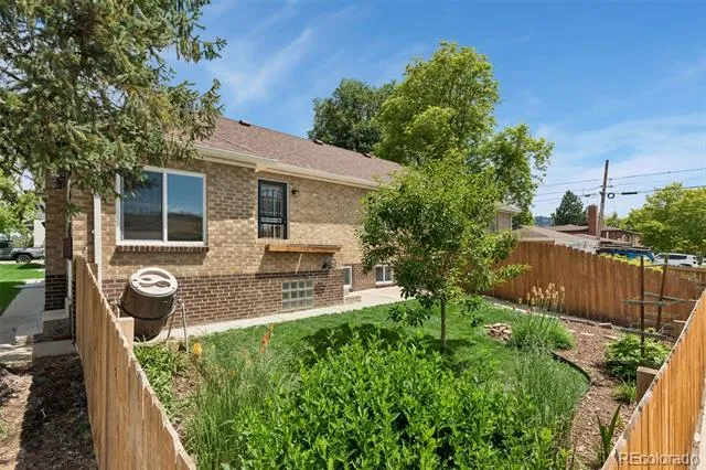 1600 Winona Court #1 Denver, CO 80204