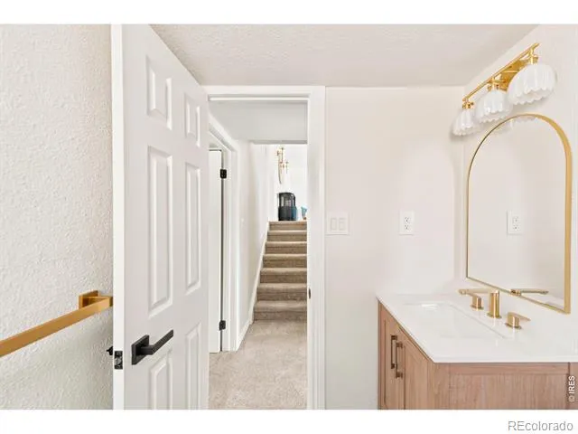 11831 W 70th Place Arvada, CO 80004