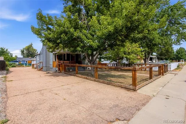 4651 S Washington Street Englewood, CO 80113