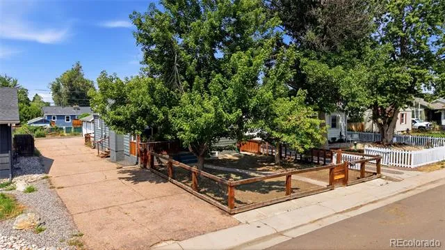 4651 S Washington Street Englewood, CO 80113