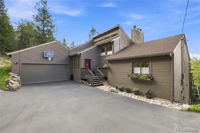 160 Meadowlark Drive Evergreen, CO 80439
