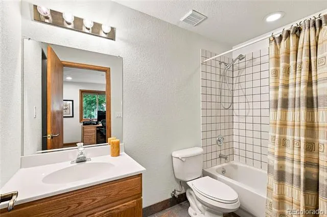 160 Meadowlark Drive Evergreen, CO 80439