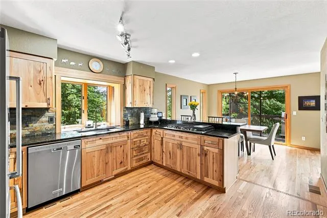 160 Meadowlark Drive Evergreen, CO 80439