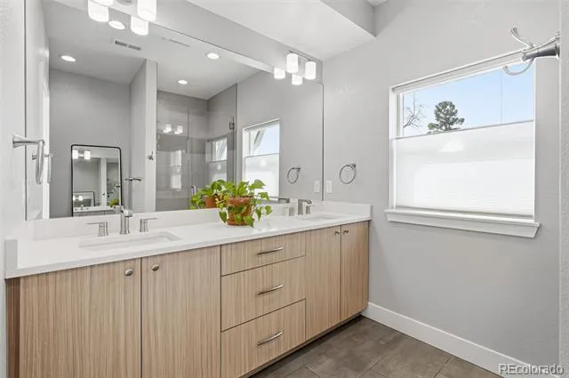 1530 Terry Street Longmont, CO 80501