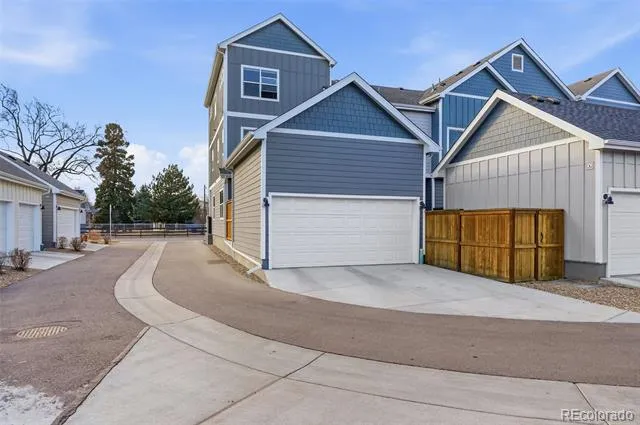 1530 Terry Street Longmont, CO 80501