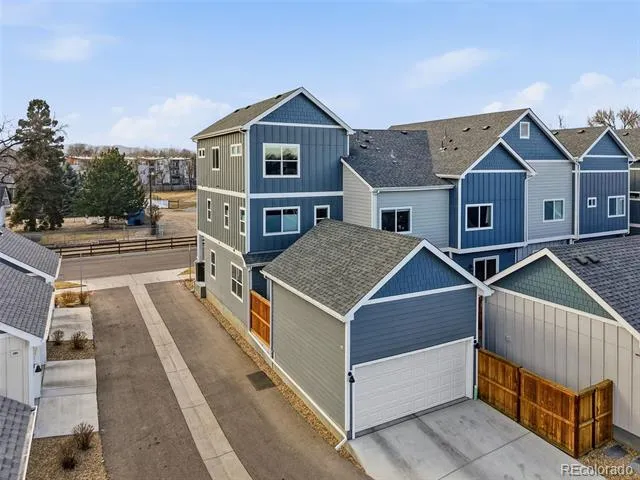 1530 Terry Street Longmont, CO 80501