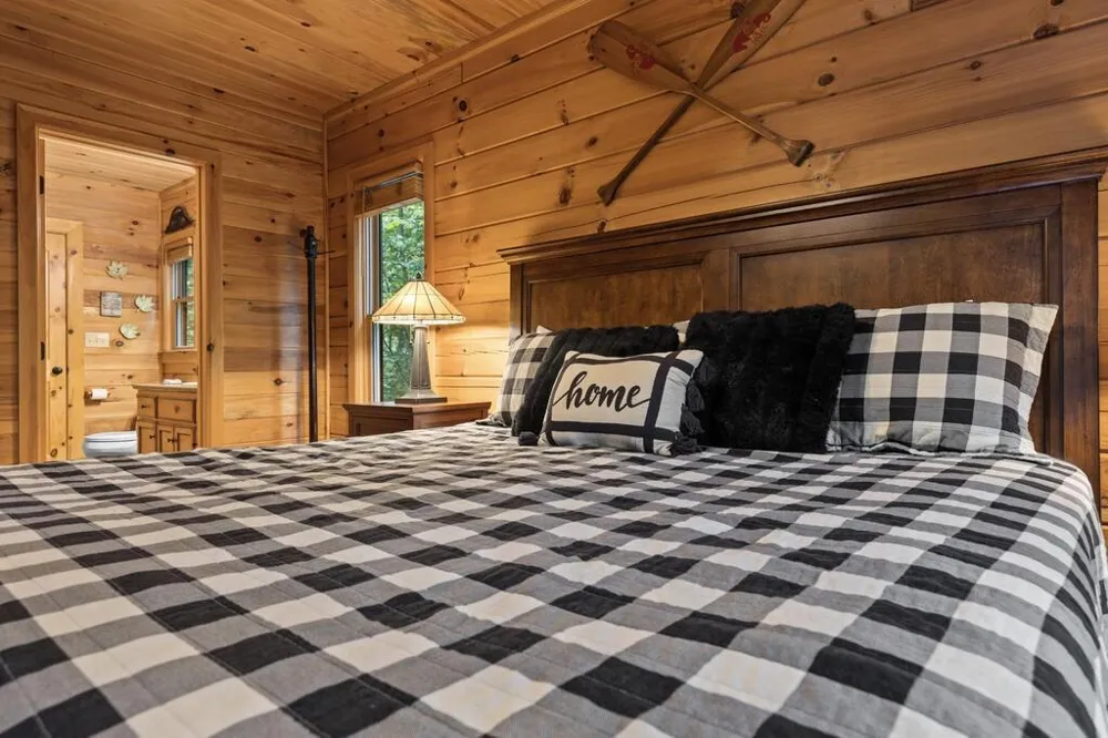 43 Jason Martin Circle Cherry Log, GA 30522