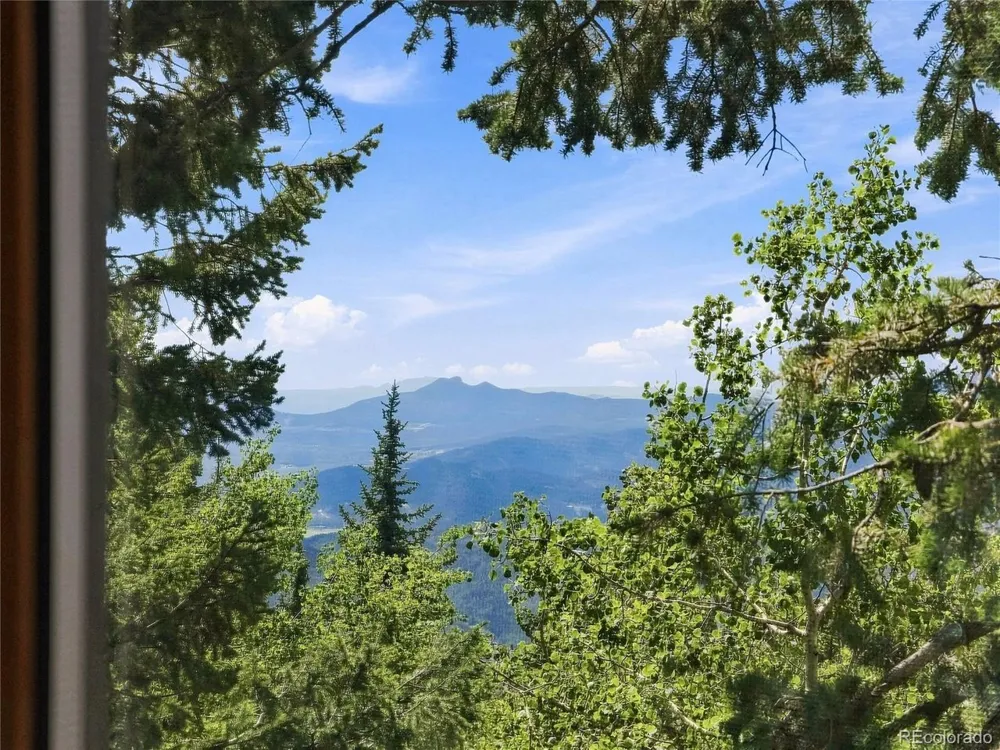 160 Meadowlark Drive Evergreen, CO 80439