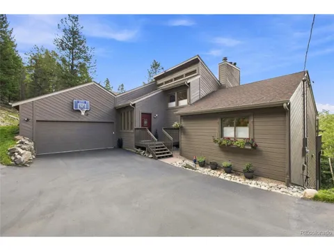 160 Meadowlark Drive