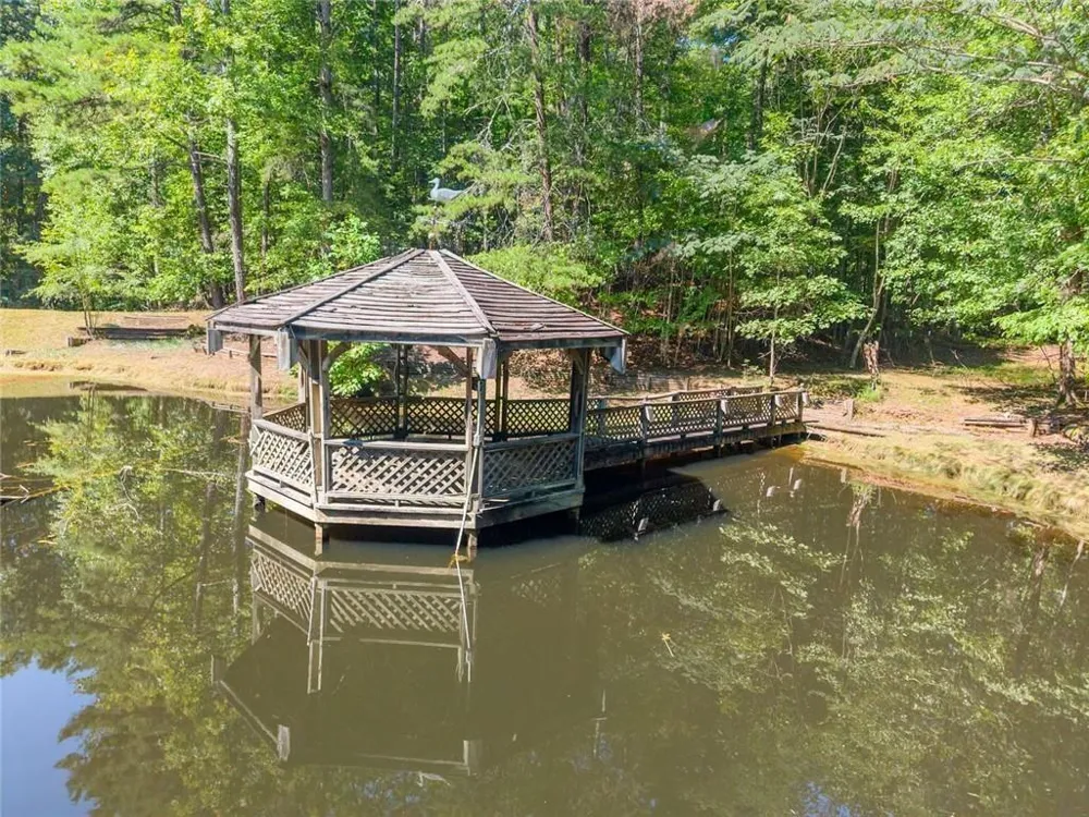 901 Peachtree Cove Demorest, GA 30535