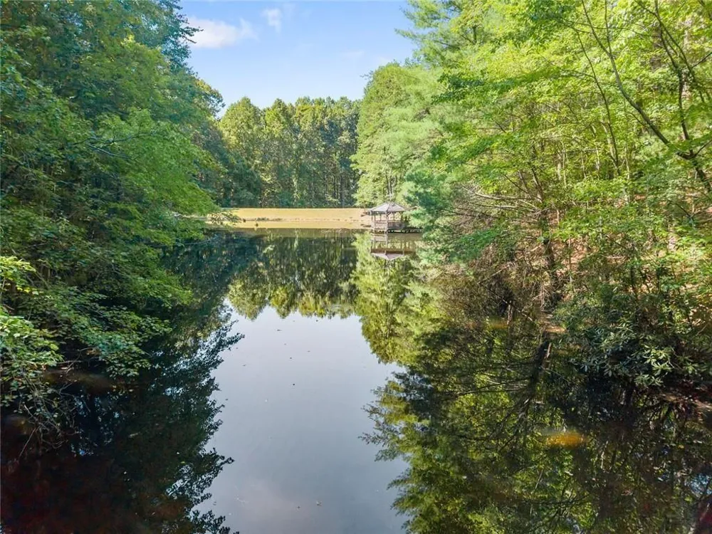 901 Peachtree Cove Demorest, GA 30535