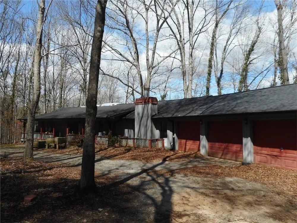 901 Peachtree Cove Demorest, GA 30535
