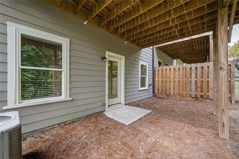 228 Retreat Lane Canton, GA 30114