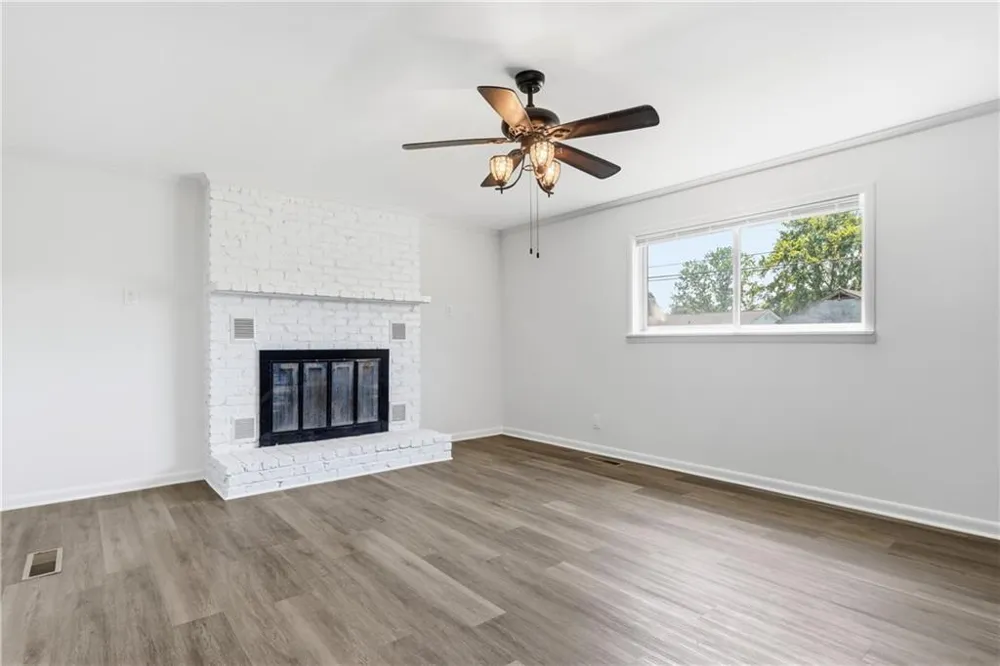 385 Cross Street Rossville, GA 30741