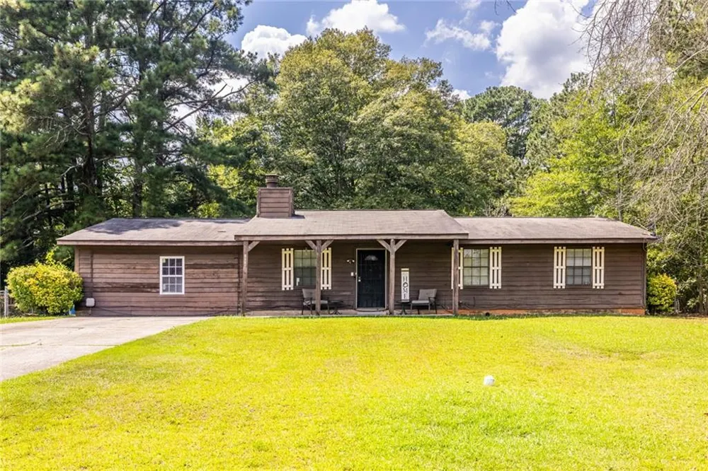 8397 Willows Terrace Riverdale, GA 30274