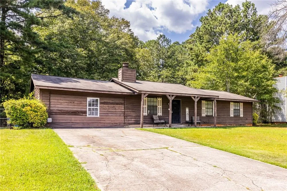 8397 Willows Terrace Riverdale, GA 30274