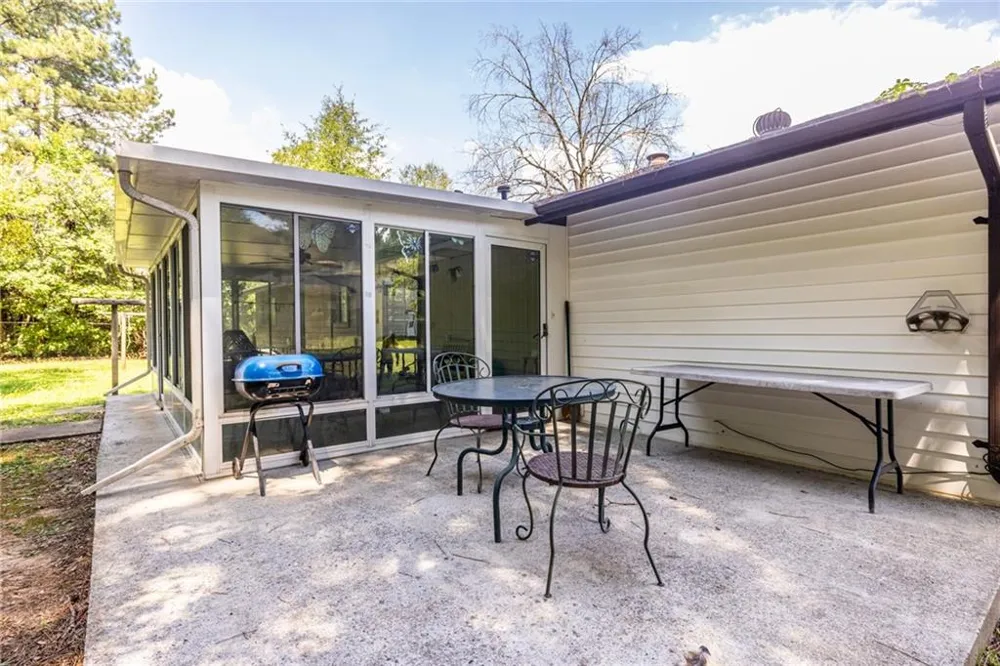 8397 Willows Terrace Riverdale, GA 30274