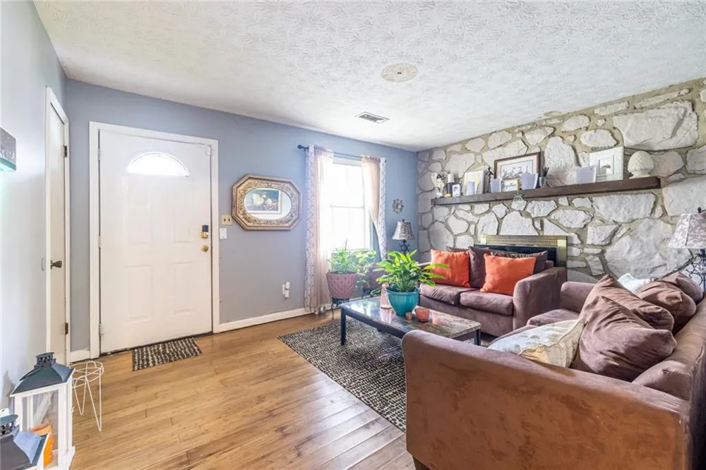 8397 Willows Terrace Riverdale, GA 30274