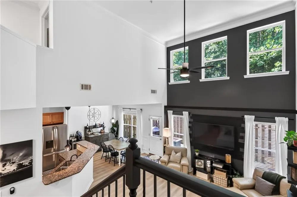 502 Hillside Trail Woodstock, GA 30188