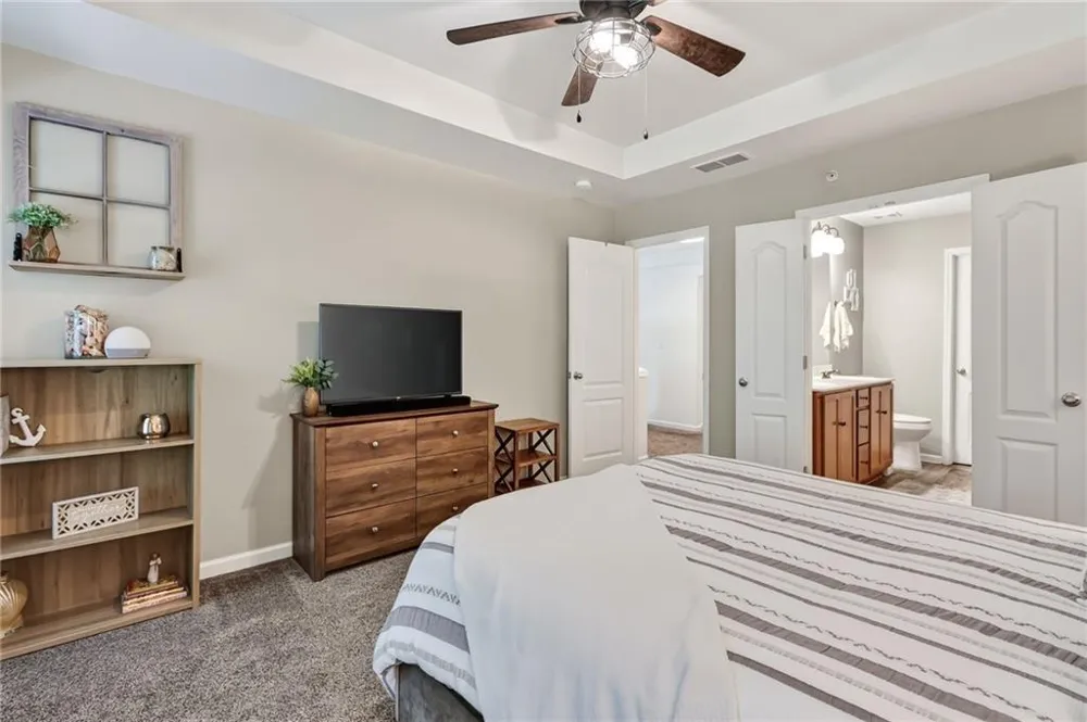 502 Hillside Trail Woodstock, GA 30188