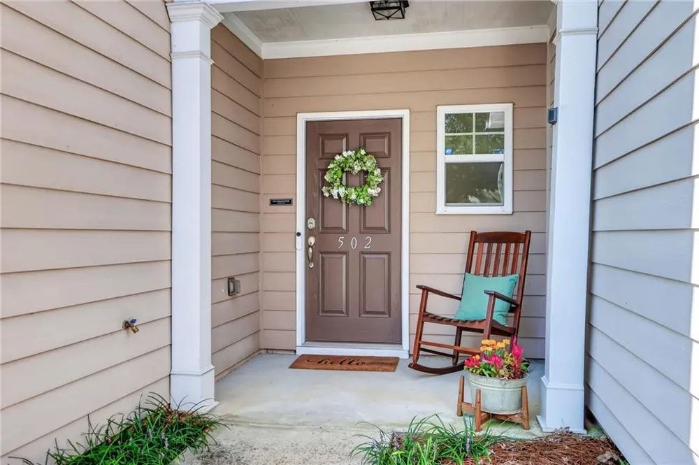 502 Hillside Trail Woodstock, GA 30188
