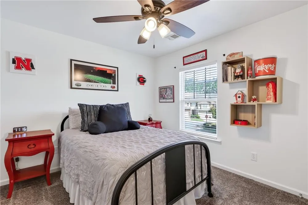 502 Hillside Trail Woodstock, GA 30188