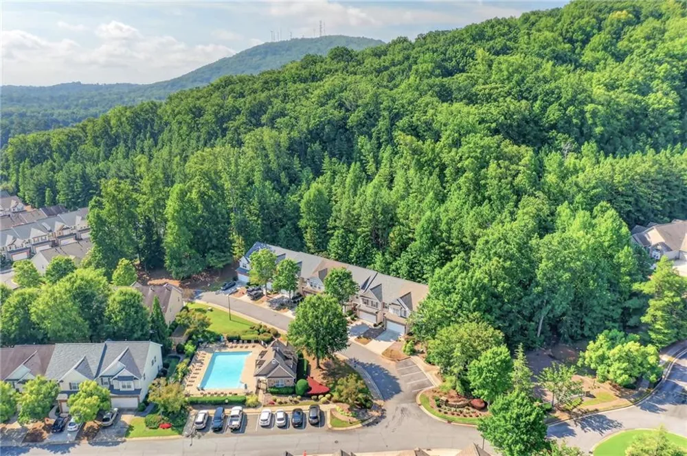502 Hillside Trail Woodstock, GA 30188