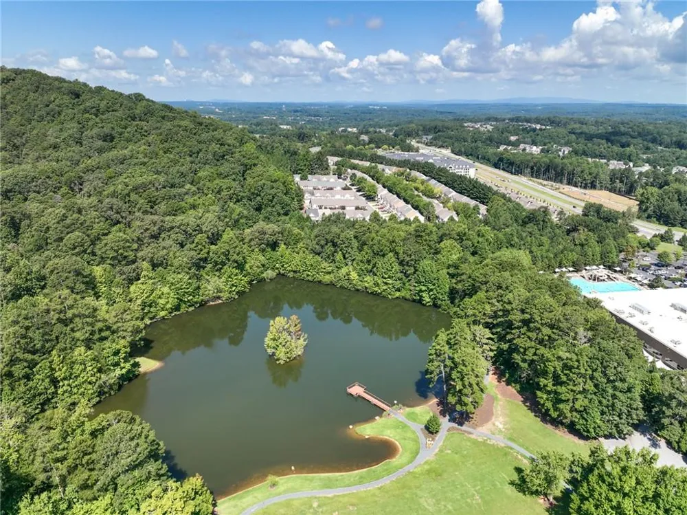 502 Hillside Trail Woodstock, GA 30188