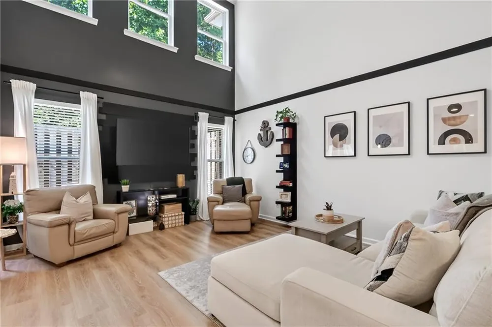 502 Hillside Trail Woodstock, GA 30188