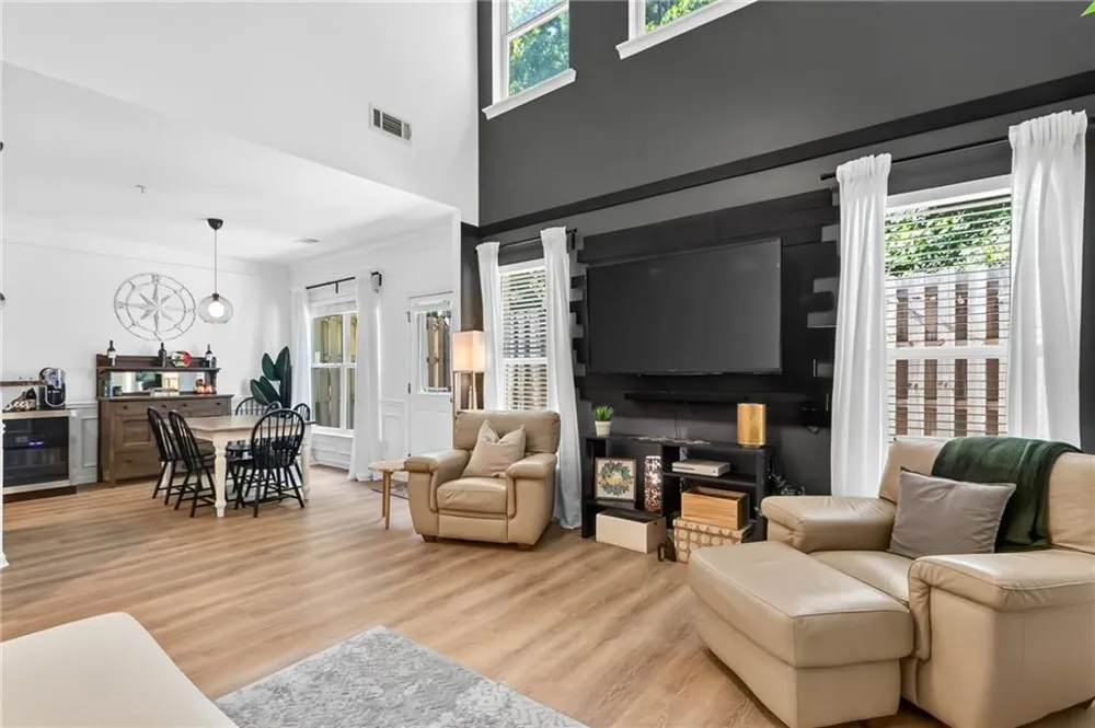 502 Hillside Trail Woodstock, GA 30188