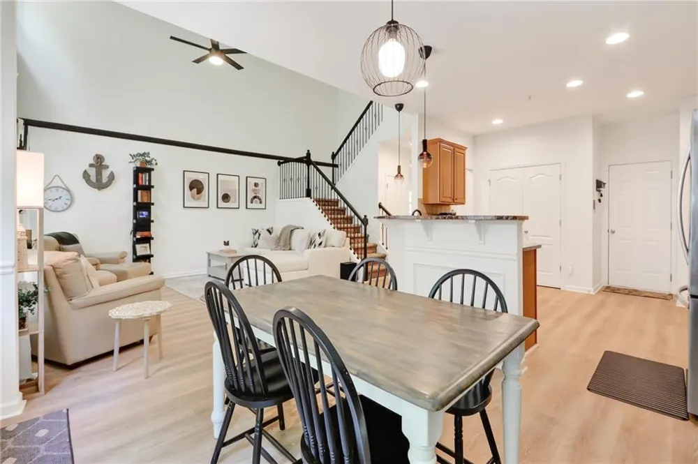 502 Hillside Trail Woodstock, GA 30188