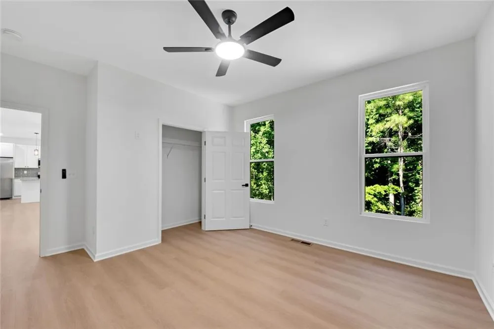 3402 Ashford Loop Ellenwood, GA 30294