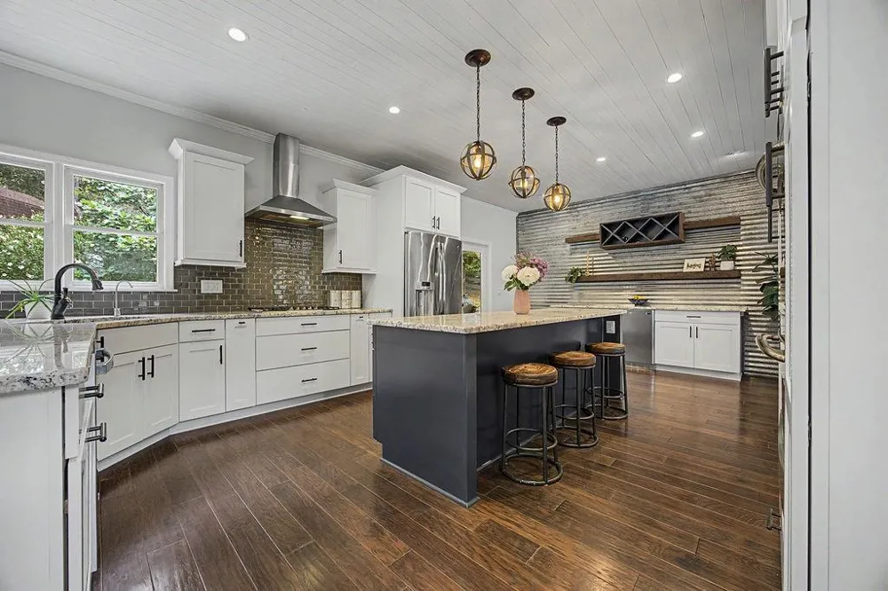 2590 Grassview Drive Milton, GA 30004