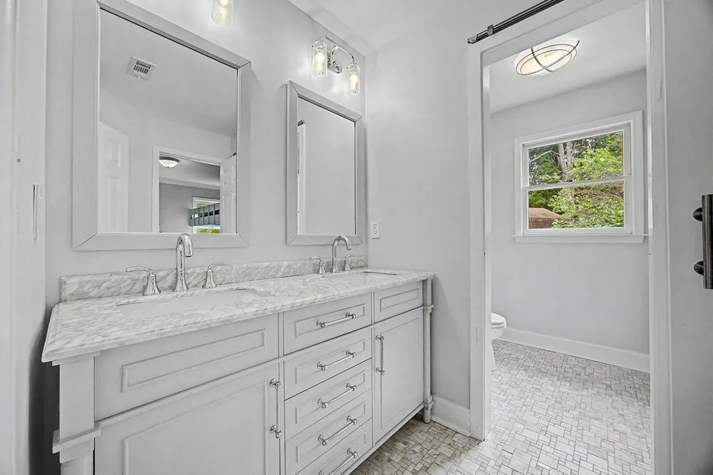 2590 Grassview Drive Milton, GA 30004